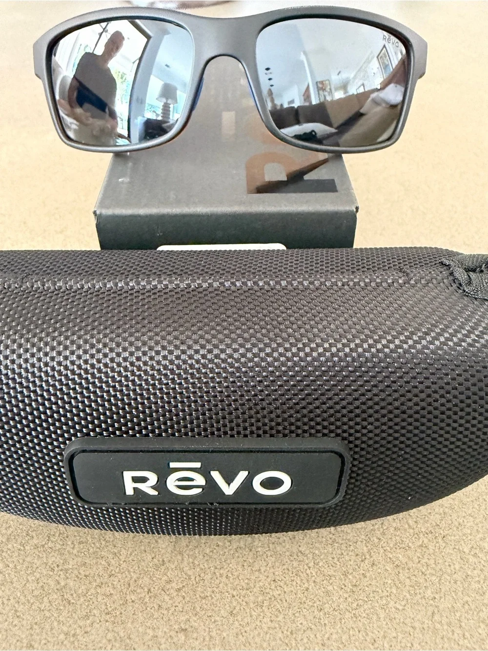 NEW!! Revo Matte Black/Tortoise Men’s Sunglasses with Gray Lenses